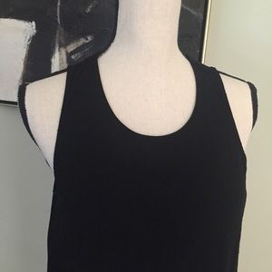 LUSH Black Scoop Neck Keyhole Button Back Tunic, L